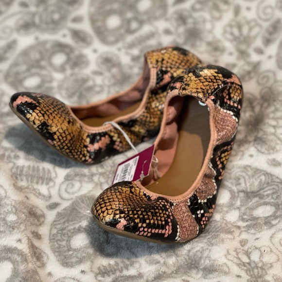 SO PEACH SNAKESKIN FLATS 🥿 - Picture 4 of 7